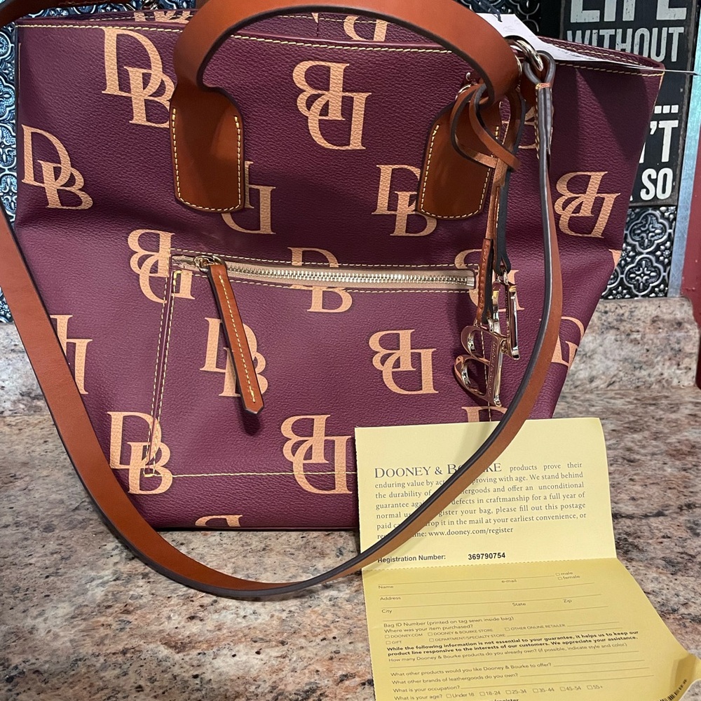 Dooney & Bourke Darla Shopper